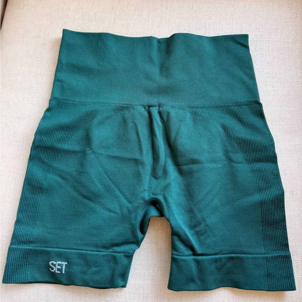 SET Active Shorts - Mojito